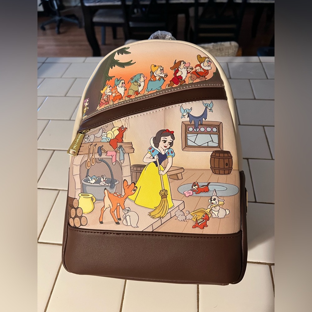 Loungefly Disney Snow White and Seven Dwarfs Multi Scene Double Strap Bag- NEW